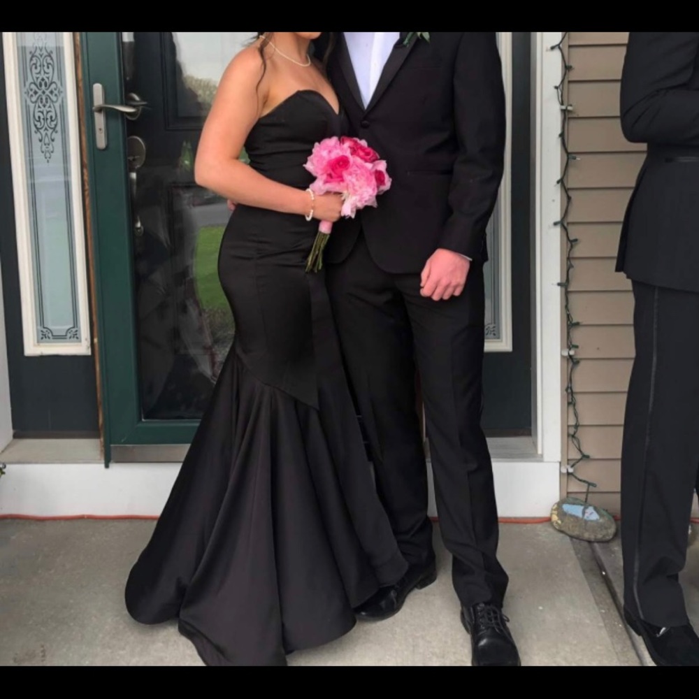 Faviana prom dress